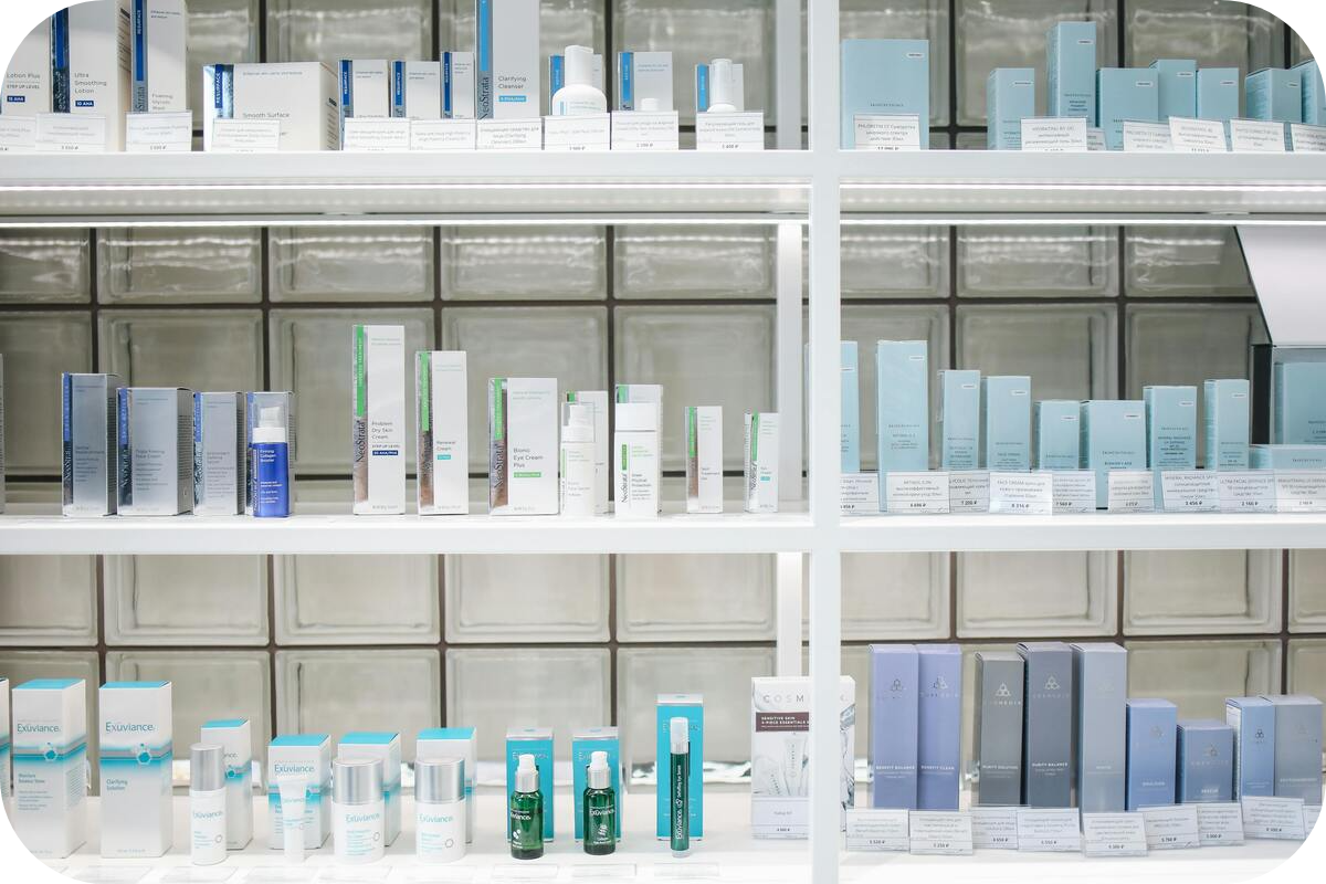 The Benefits of Halal Cosmetics over Regular Makeup