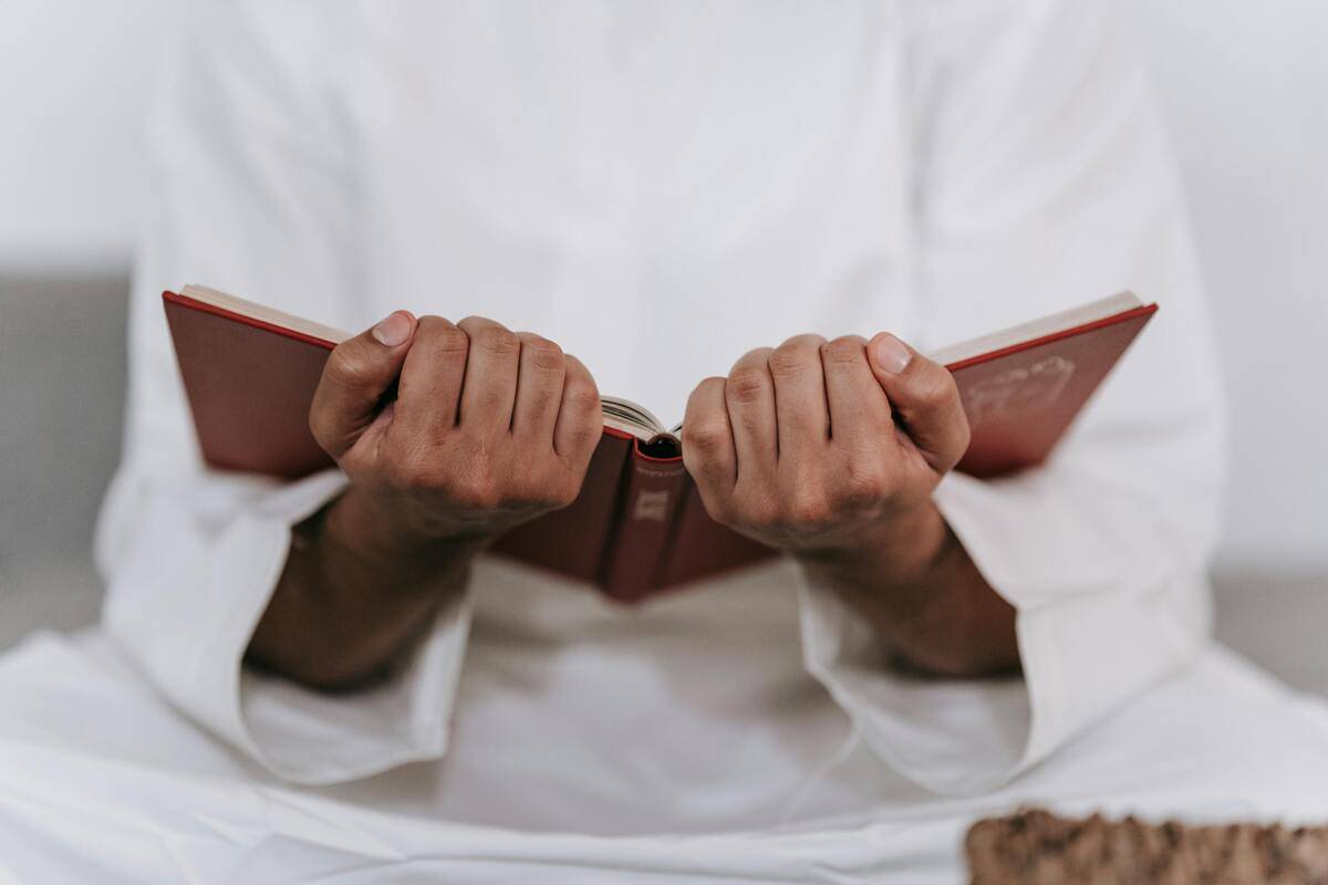 10 Most Popular Islamic Dua Books for All Your Needs