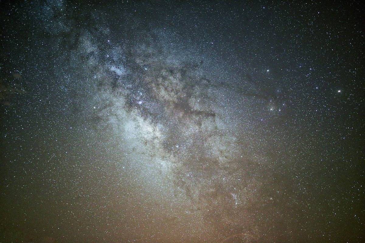 What are the Signs of Laylatul Qadr in Islam?